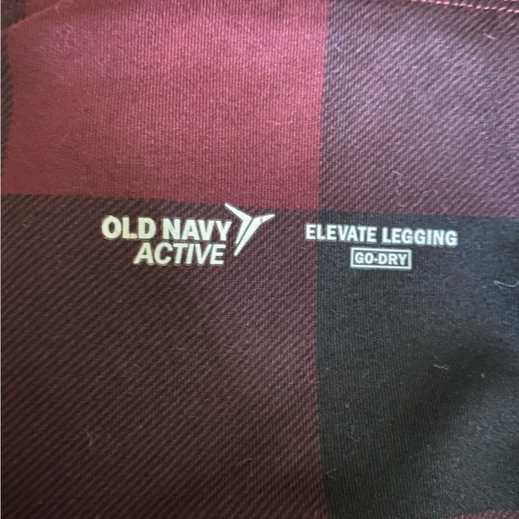 Old Navy active plaid leggings - Picture 4 of 5
